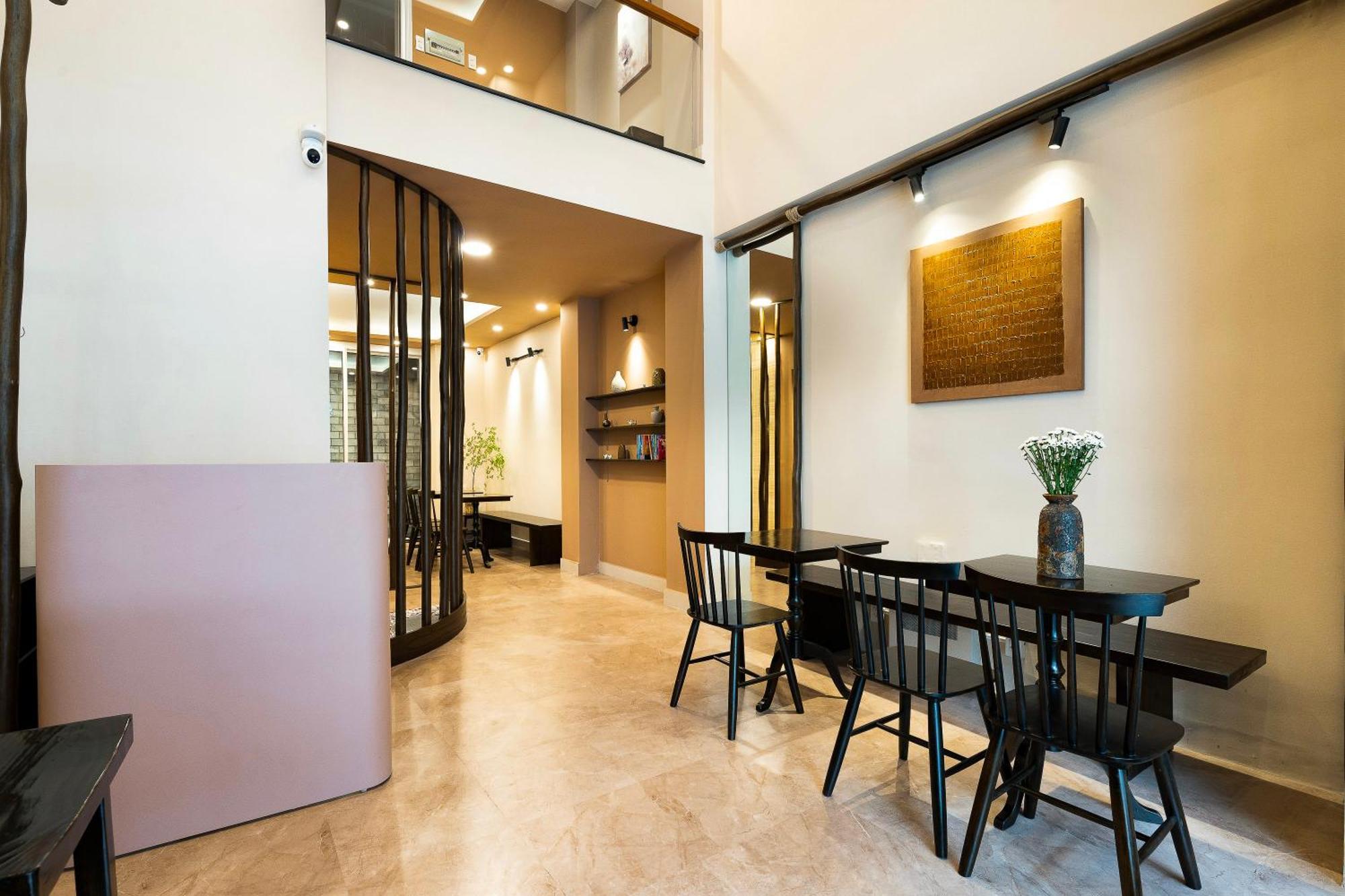 ホテル Hemtouch House ホーチミン市 エクステリア 写真